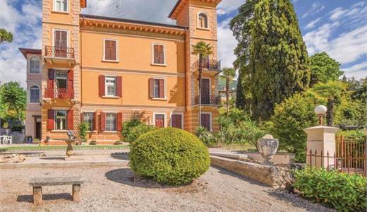 APPARTAMENTO IN VILLA LIBERTY